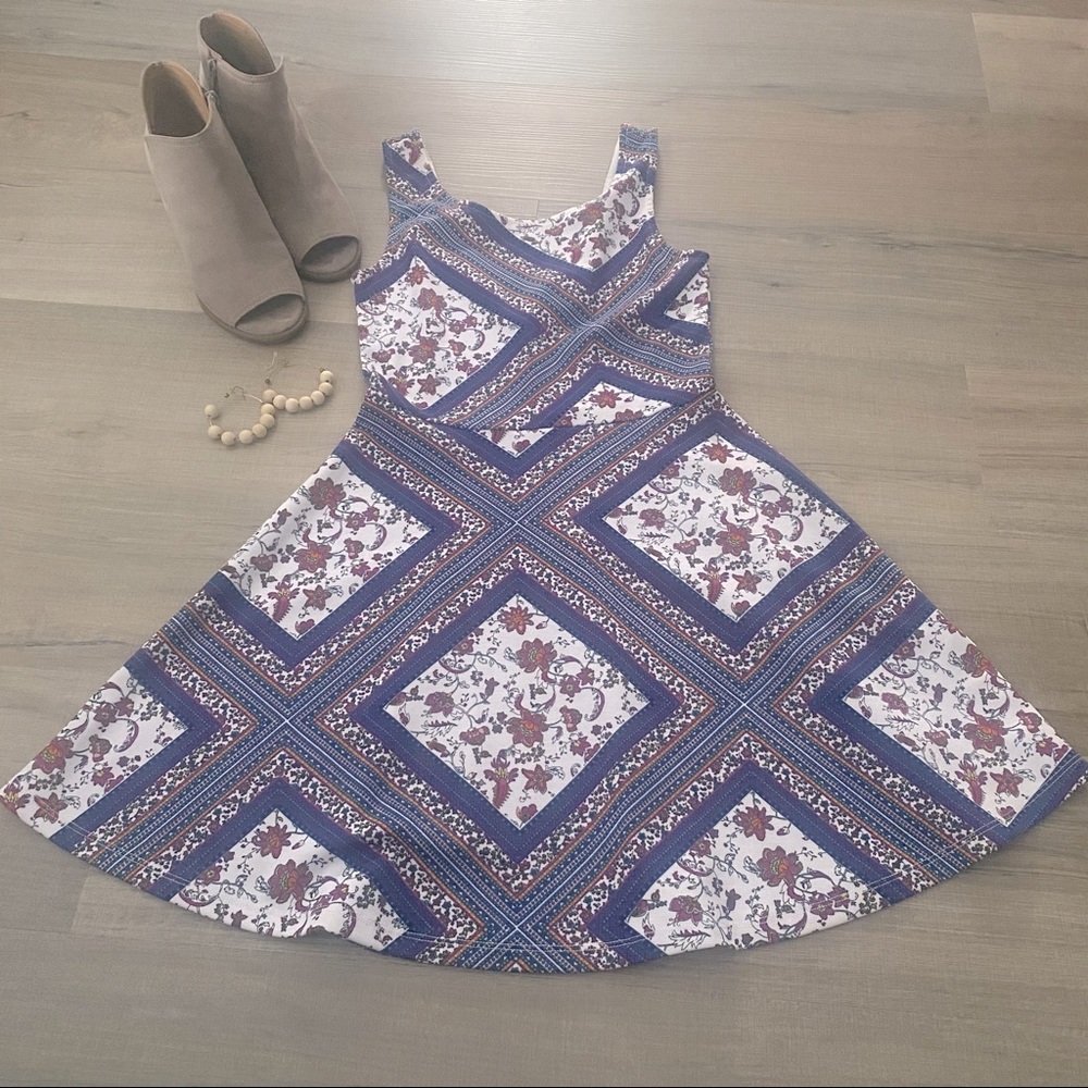 🦄 Divided H&M Dress 👗